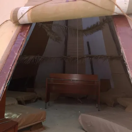Tipi Indio Campo de lujo *